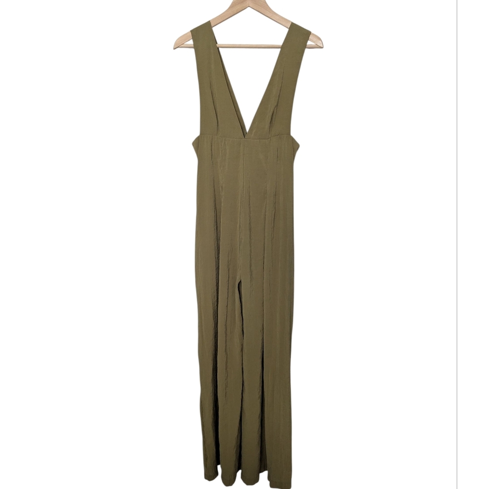 NASTY GAL V-Neck Wide Leg Jumpsuit Size 2 Olive Green
